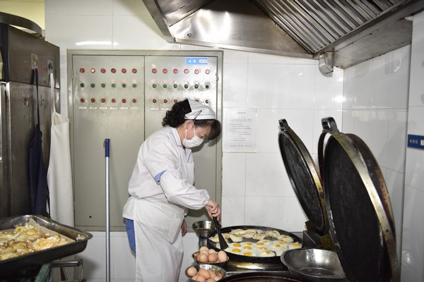 -汇彩国际情形