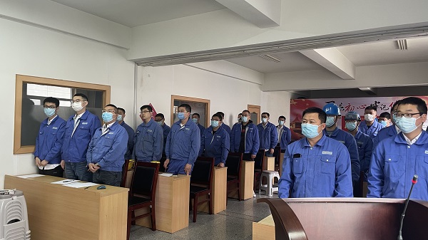 汇彩国际集团团委组织团员寓目庆祝中国共产主义青年团建设100周年大会-企业新闻-汇彩国际情形